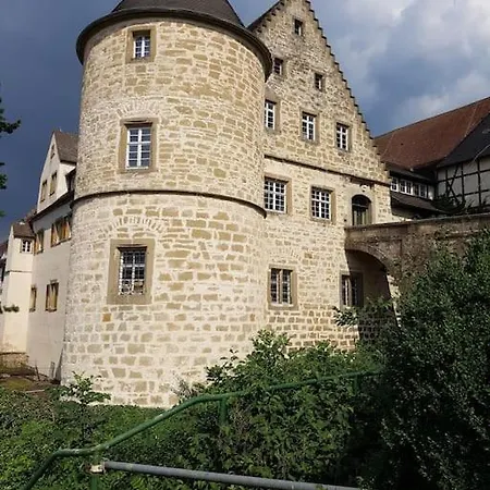 Ferienwohnung Im Schloss *